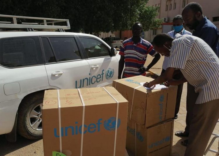 منظمة نداء للتنمية تقدم معونات طبية بالنيل الازرق