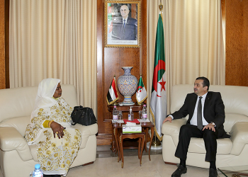 السودان والجزائر تبحثان العلاقات التجارية