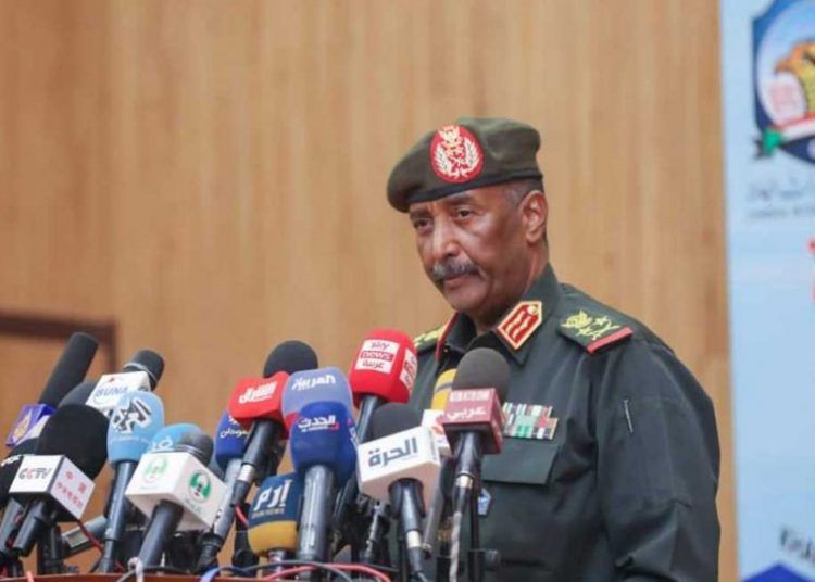 البرهان : “يجب أن يشارك الجميع في إدارت الدولة”