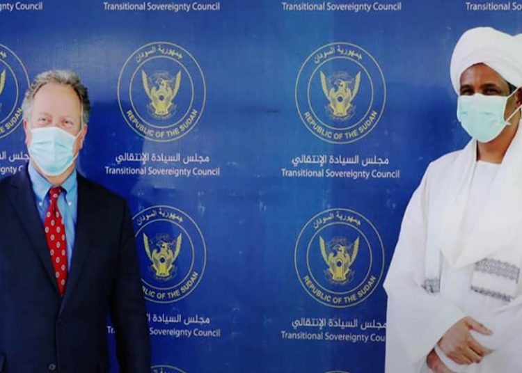 حميدتي يلتقي مدير برنامج الغذاء العالمي