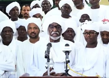 ناظر الرزيقات يعارض حملات التجنيد والتجييش للشباب في دارفور