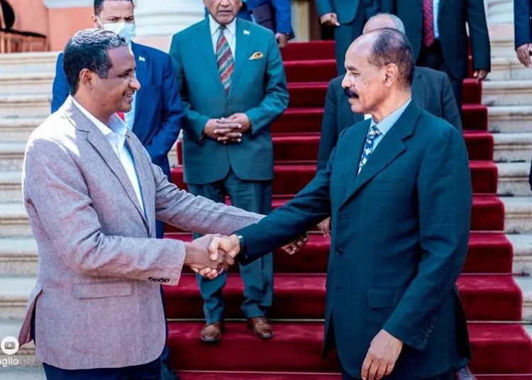 الرئيس الإريتري يؤكد دعم بلاده للاستقرار في السودان