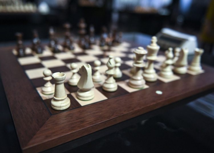 رئيس الاتحاد الدولي للشطرنج يصل السودان