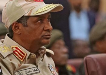 دقلو: “يجب أن نساعد أنفسنا قبل أن نطلب مساعدة الآخرين”