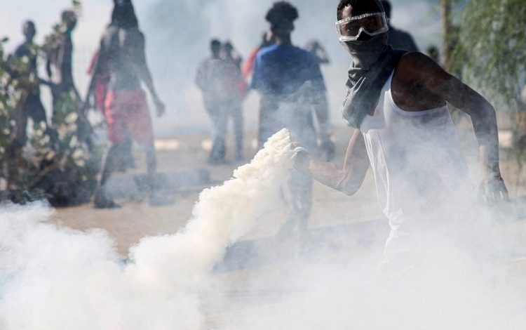 مقاومة الخرطوم: “تعثّر الاتفاق الإطاري يسهم في عودة كثير من مؤيدي الإطاري إلى الشارع”