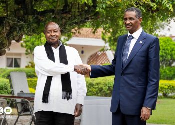 مسعى أفريقي لجمع البرهان و"حميدتي" على طاولة الحوار